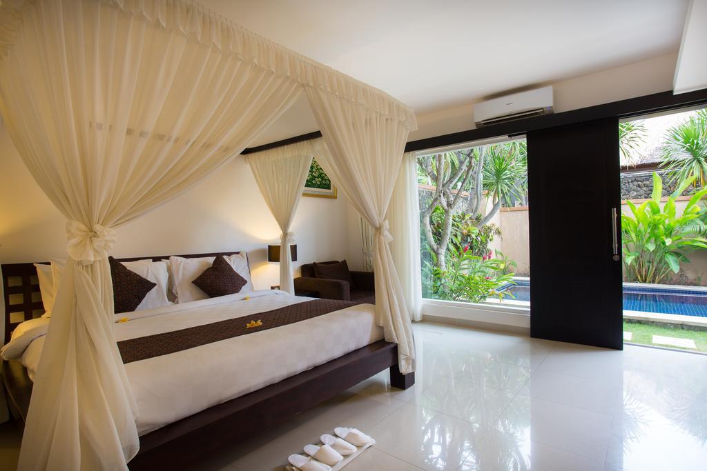 The Yubi Boutique Villas Seminyak - Chse Certified Exterior photo