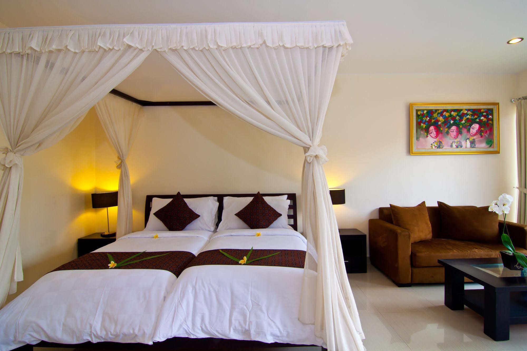 The Yubi Boutique Villas Seminyak - Chse Certified Exterior photo