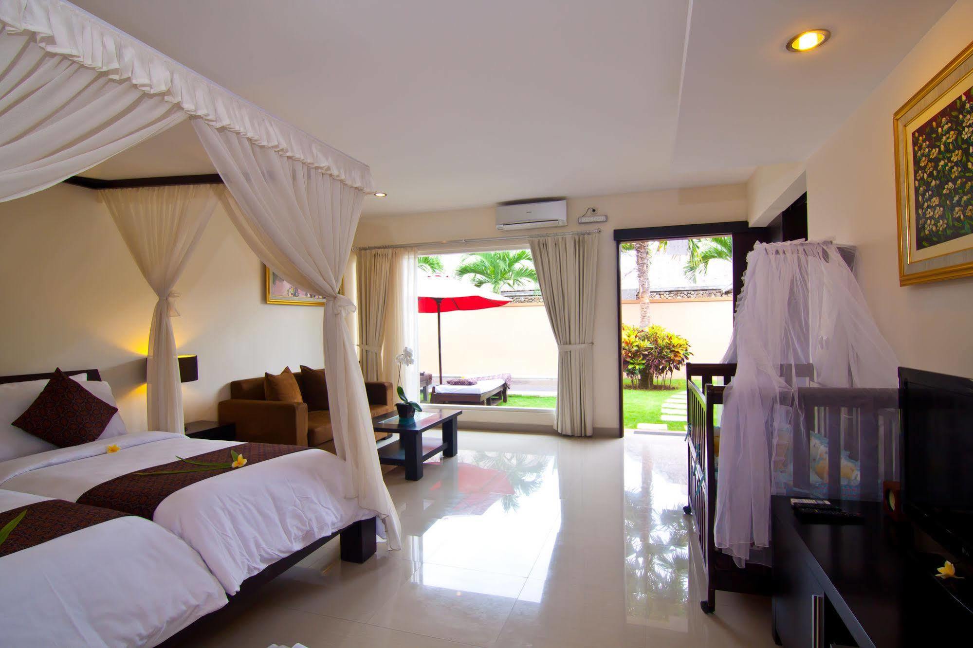 The Yubi Boutique Villas Seminyak - Chse Certified Exterior photo
