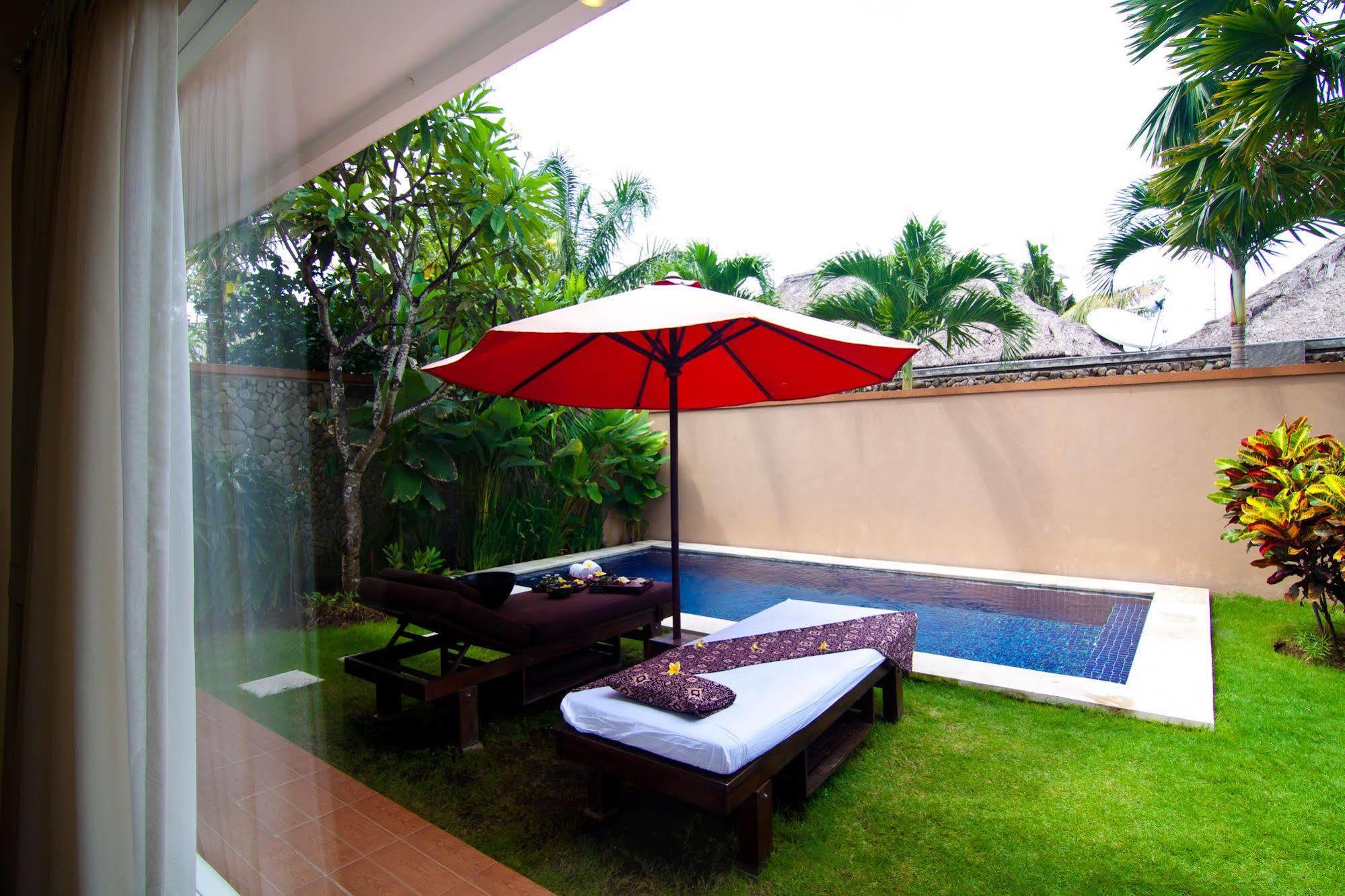The Yubi Boutique Villas Seminyak - Chse Certified Exterior photo