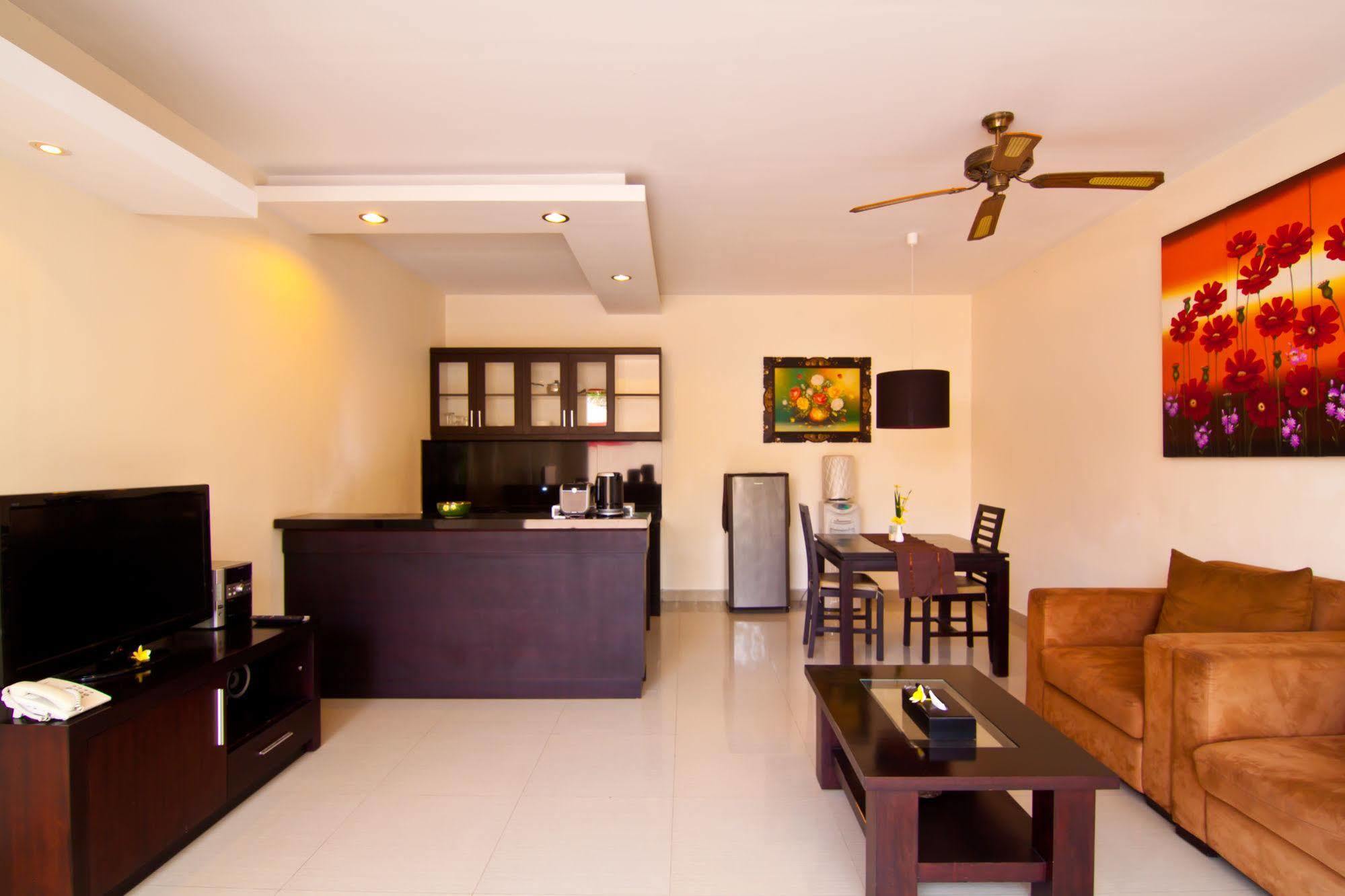 The Yubi Boutique Villas Seminyak - Chse Certified Exterior photo